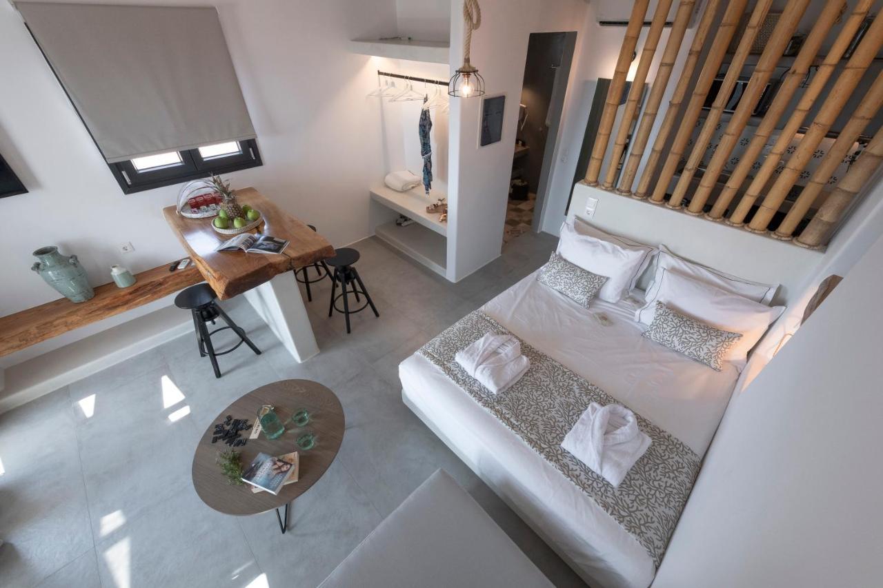 Aelia Suites Adamantas  Exterior photo